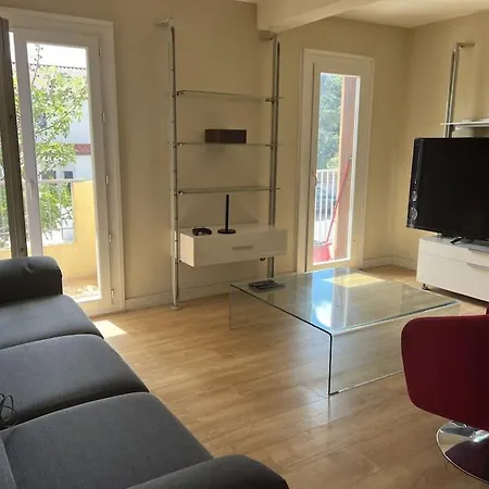 Beautiful Ideally Located Apartamento *